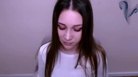 Milla online show from 18, 4, 2026