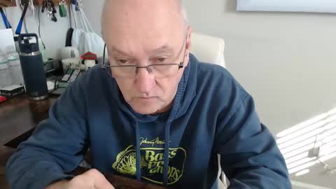 Snapshot of millenium0129 chatting on 11, 11, 2025 millenium0129 online show from 11, 11, 2025