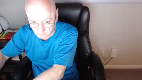 Snapshot of millenium0129 chatting on 3, 5, 2026 millenium0129 online show from 3, 5, 2026