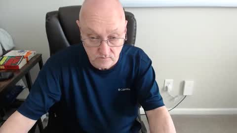 Snapshot of millenium0129 chatting on 5, 5, 2026 millenium0129 online show from 5, 5, 2026