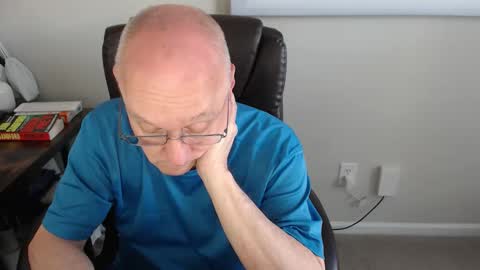 Snapshot of millenium0129 chatting on 18, 5, 2026 millenium0129 online show from 18, 5, 2026