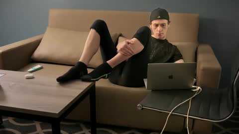 SlimnHungOH online show from 14, 12, 2024