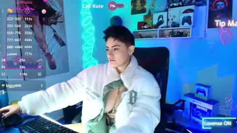 Snapshot of milley_rose chatting on 19, 9, 2025 Im girl my name is Johana online show from 19, 9, 2025