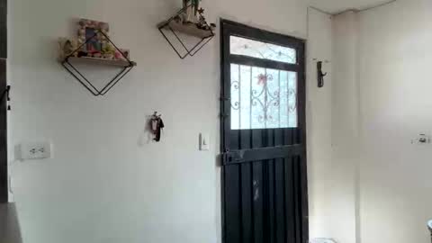 Snapshot of milley_rose chatting on 19, 11, 2025 Im girl my name is Johana online show from 19, 11, 2025