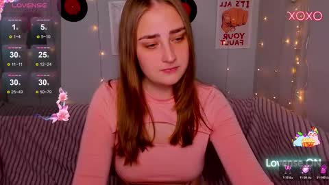 Snapshot of millibrooks chatting on 18, 12, 2025 Milly online show from 18, 12, 2025