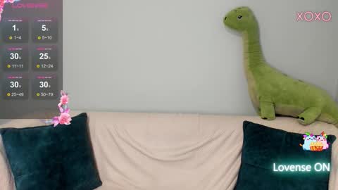 Snapshot of millibrooks chatting on 2, 2, 2026 Milly online show from 2, 2, 2026