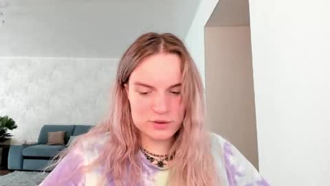 mili-kira online show from 3, 5, 2026