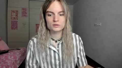 mili-kira online show from 9, 5, 2026
