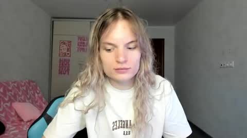 mili-kira online show from 18, 5, 2026