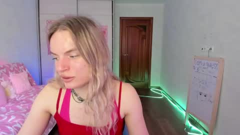 mili-kira online show from 30, 5, 2026