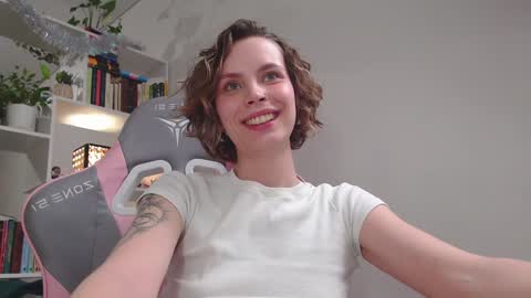 Milly online show from 19, 1, 2025