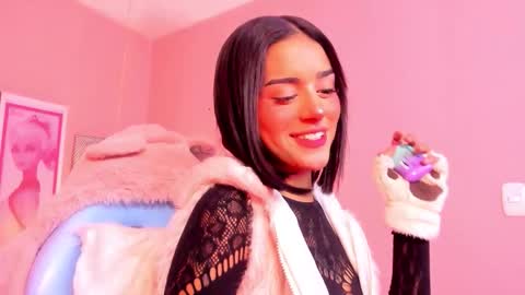 milu_carbajal_x online show from 21, 3, 2026