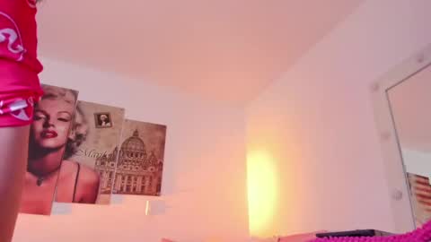 Snapshot of milu_cooper chatting on 16, 10, 2025 milu modelo independiente .onlyfans kmila model online show from 16, 10, 2025