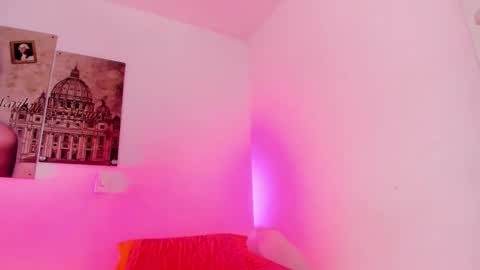 Snapshot of milu_cooper chatting on 8, 11, 2025 milu modelo independiente .onlyfans kmila model online show from 8, 11, 2025