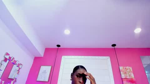 Snapshot of milu_rousse chatting on 22, 7, 2026 delicious chocolate online show from 22, 7, 2026