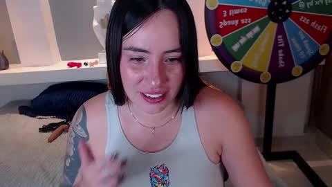 Milu Wallace  online show from 11, 3, 2025