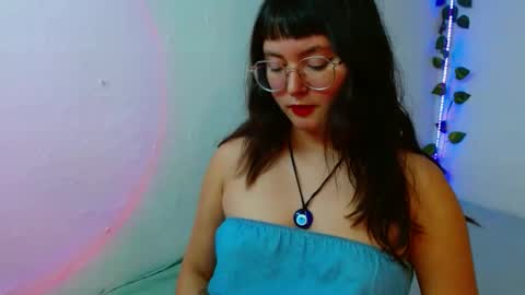 mily_baker online show from 30, 1, 2025