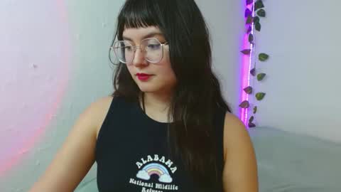 mily_baker online show from 17, 2, 2025