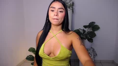 Mily Ortiz online show from 24, 7, 2026