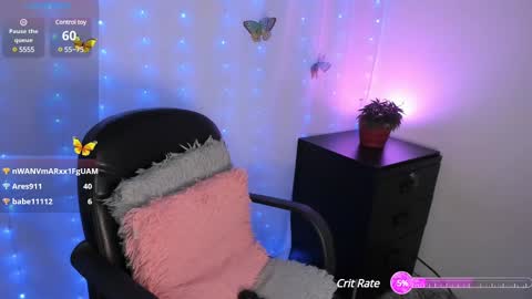 Snapshot of milysauria_ chatting on 6, 3, 2025 Mily  online show from 6, 3, 2025