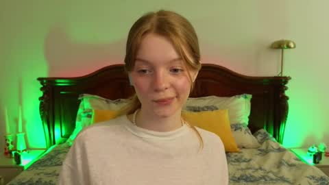 mimichelle online show from 28, 2, 2025