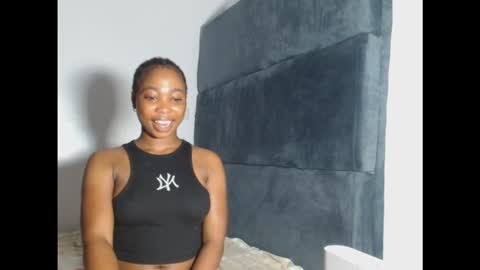 Snapshot of mimiluv6 chatting on 31, 10, 2025 mimi online show from 31, 10, 2025