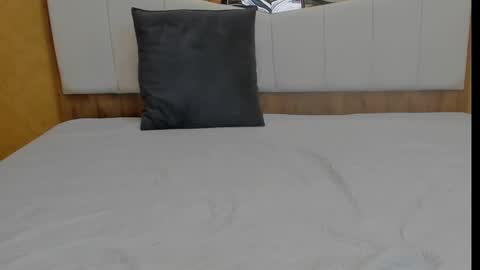 Snapshot of mimixo99 chatting on 23, 10, 2025 mimixo99 online show from 23, 10, 2025