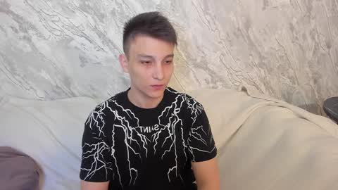 Snapshot of minato_kono chatting on 1, 2, 2025 minato_kono online show from 1, 2, 2025