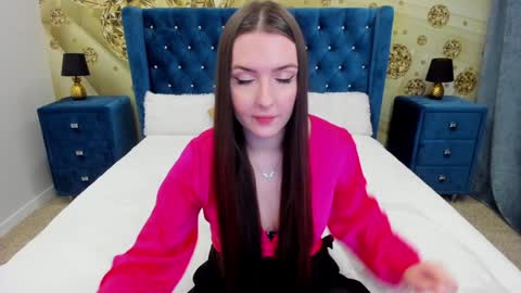 Snapshot of minchelskatrina chatting on 16, 12, 2024 minchelskatrina online show from 16, 12, 2024