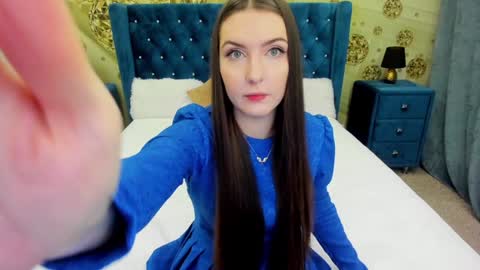 Snapshot of minchelskatrina chatting on 4, 1, 2025 minchelskatrina online show from 4, 1, 2025