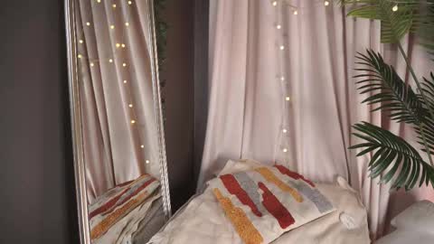 Snapshot of mind__game chatting on 9, 11, 2025 Frances Next streams Thu Fri Sat 8am - 4pm GMT3 online show from 9, 11, 2025