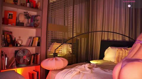 Snapshot of mind__game chatting on 13, 2, 2026 Frances Next streams Thu Fri Sat 8am - 4pm GMT3 online show from 13, 2, 2026