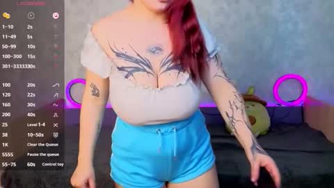 Snapshot of mini_lady2 chatting on 25, 10, 2025 Ruby online show from 25, 10, 2025