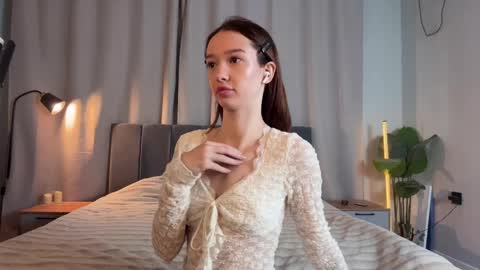 Snapshot of minicleo chatting on 3, 4, 2026 Cleo online show from 3, 4, 2026