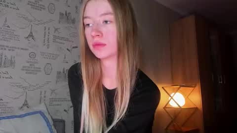 Snapshot of minidiva_ chatting on 2, 11, 2025 Amelia online show from 2, 11, 2025