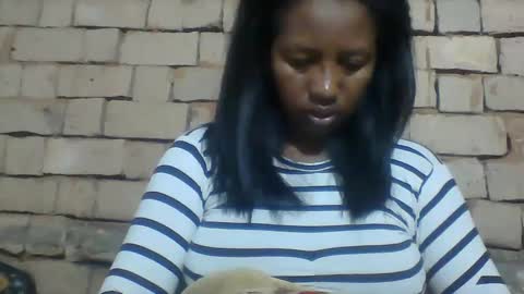 Minie4Tina online show from 12, 1, 2025