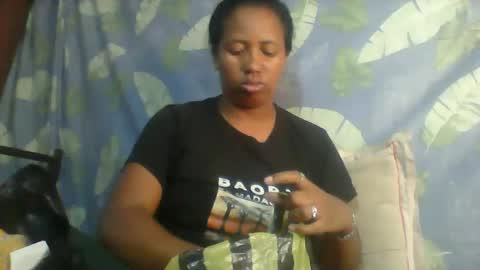 Minie4Tina online show from 13, 2, 2025