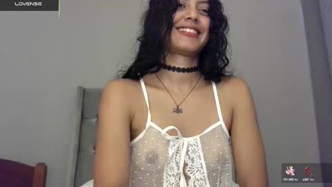 Snapshot of minikunis chatting on 16, 10, 2025 Mini Mila Kunis ft Ashton Katchero. Follow me to stay in touch online show from 16, 10, 2025