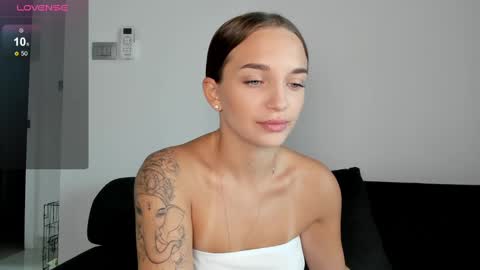 Maya online show from 13, 12, 2024