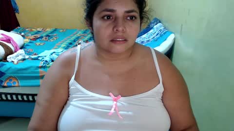 Snapshot of minnie_bbw69 chatting on 21, 9, 2025 Andrea online show from 21, 9, 2025