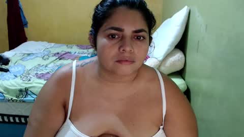 Snapshot of minnie_bbw69 chatting on 25, 9, 2025 Andrea online show from 25, 9, 2025