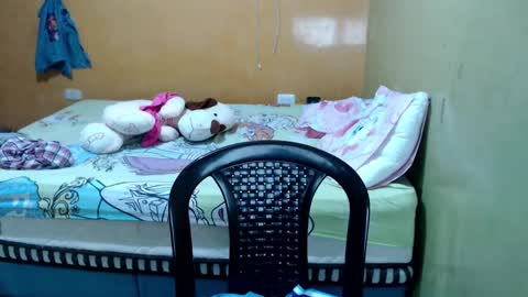 Snapshot of minnie_bbw69 chatting on 28, 10, 2025 Andrea online show from 28, 10, 2025