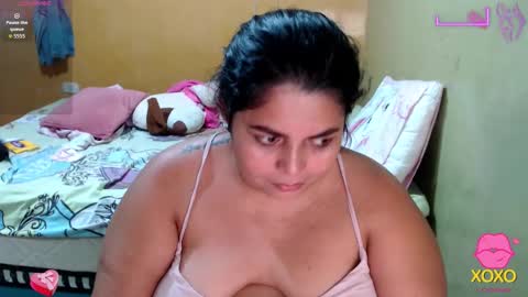 Snapshot of minnie_bbw69 chatting on 30, 10, 2025 Andrea online show from 30, 10, 2025