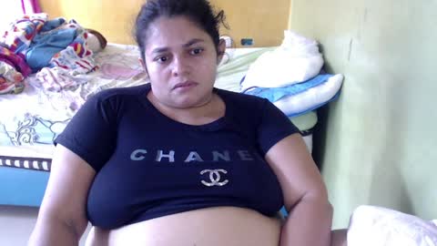 Snapshot of minnie_bbw69 chatting on 8, 4, 2026 Andrea online show from 8, 4, 2026