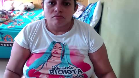 Snapshot of minnie_bbw69 chatting on 16, 4, 2026 Andrea online show from 16, 4, 2026