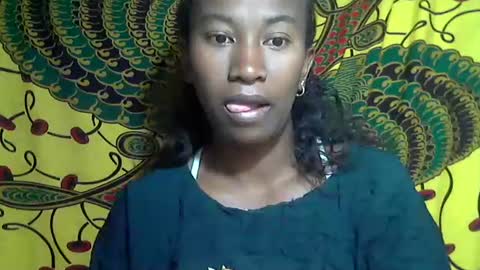 minouch211907 online show from 13, 10, 2025