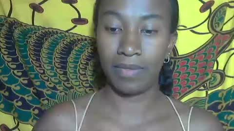 minouch211907 online show from 15, 10, 2025