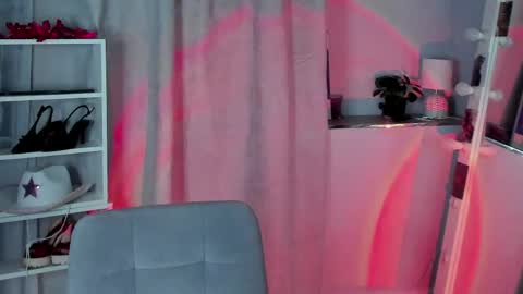 NEXT STREAM NOVEMBER  27282930 online show from 16, 5, 2026