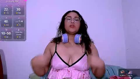 Snapshot of mira_cherry chatting on 10, 11, 2025 mira_cherry online show from 10, 11, 2025