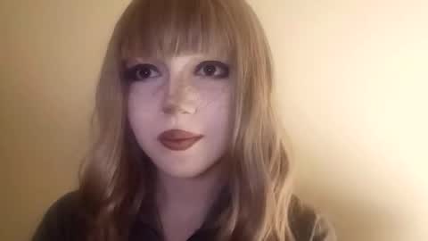 Mira doll online show from 25, 3, 2026